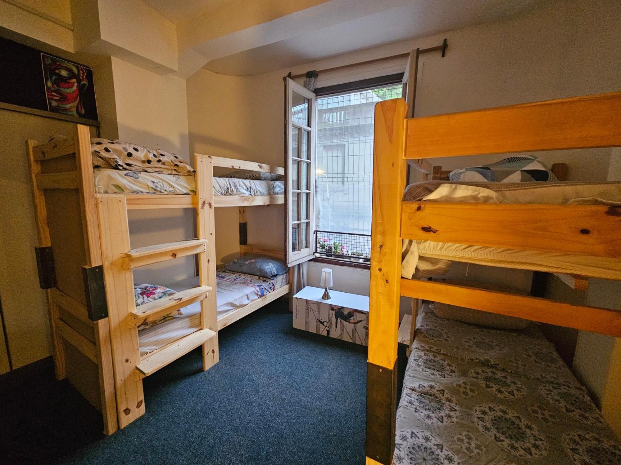Montevideo Hostel Ngoại thất bức ảnh