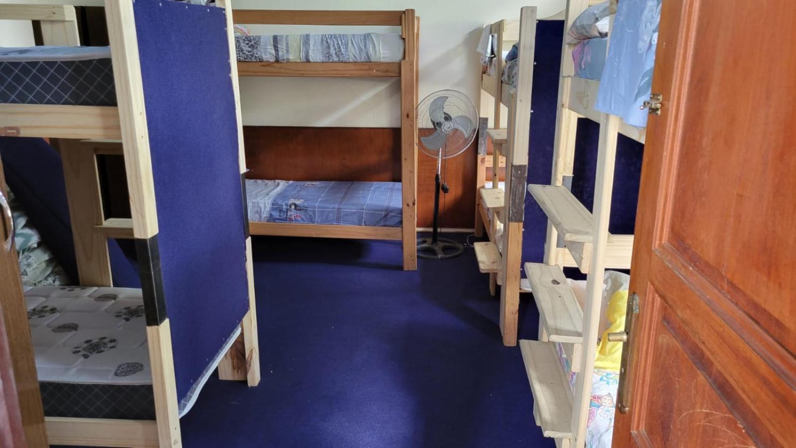 Montevideo Hostel Ngoại thất bức ảnh